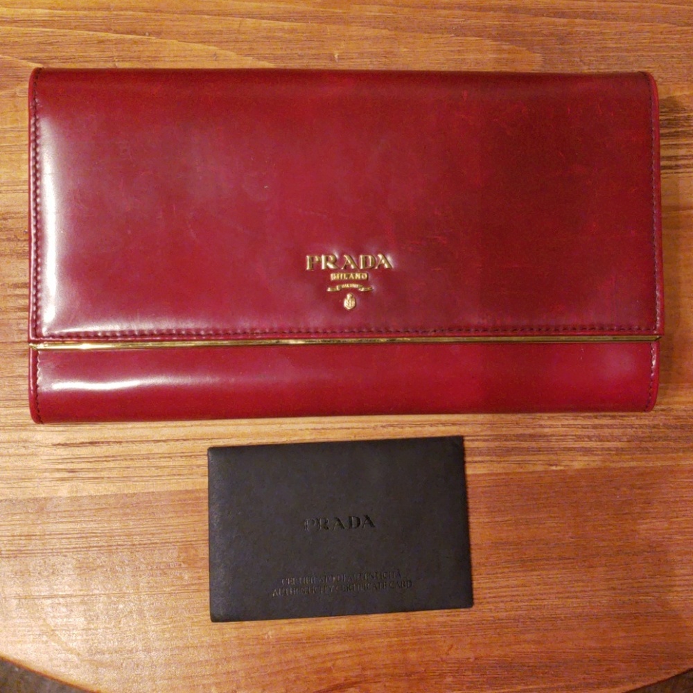 Prada Wallet SOLD